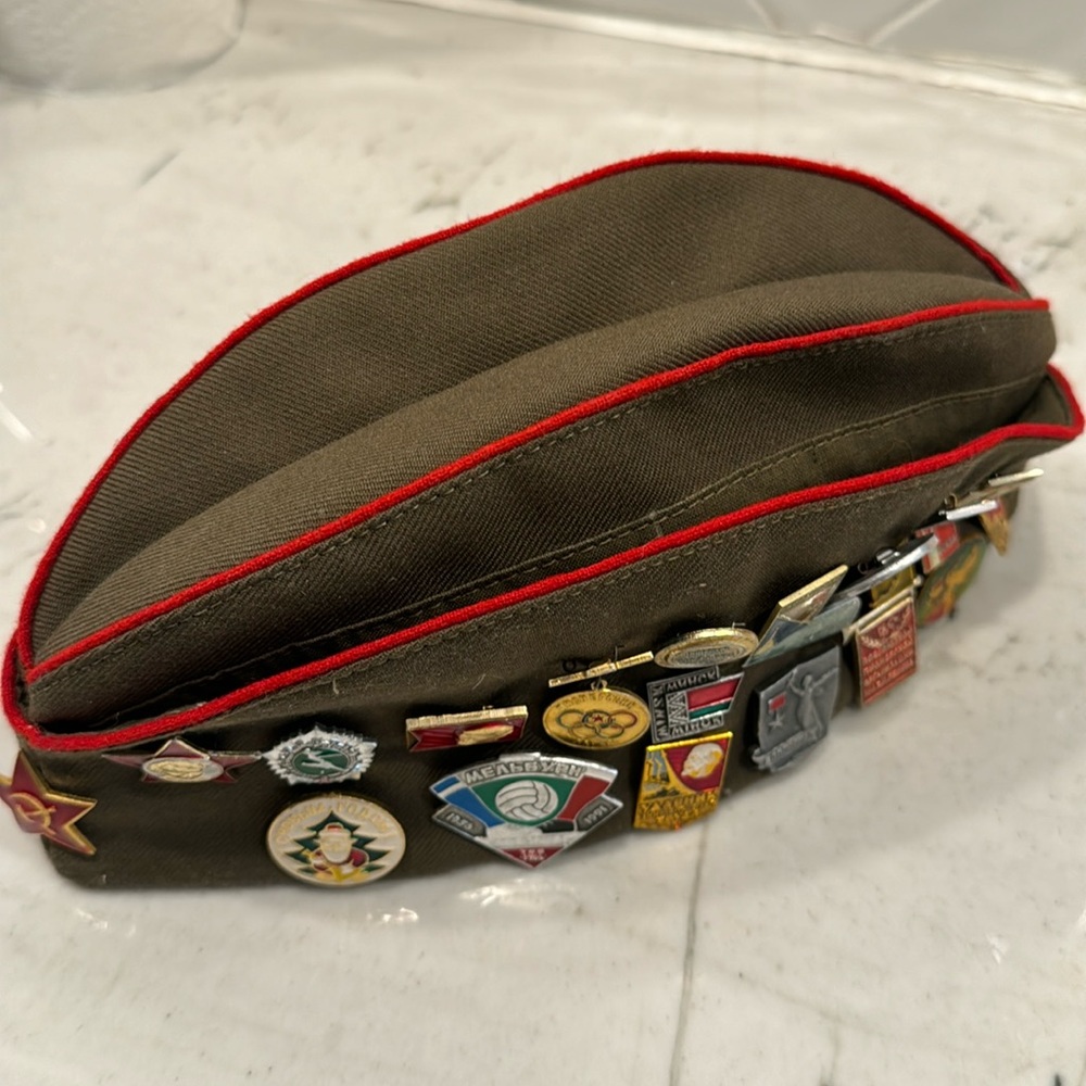 Russian hat canvas with medals on it very nice condition